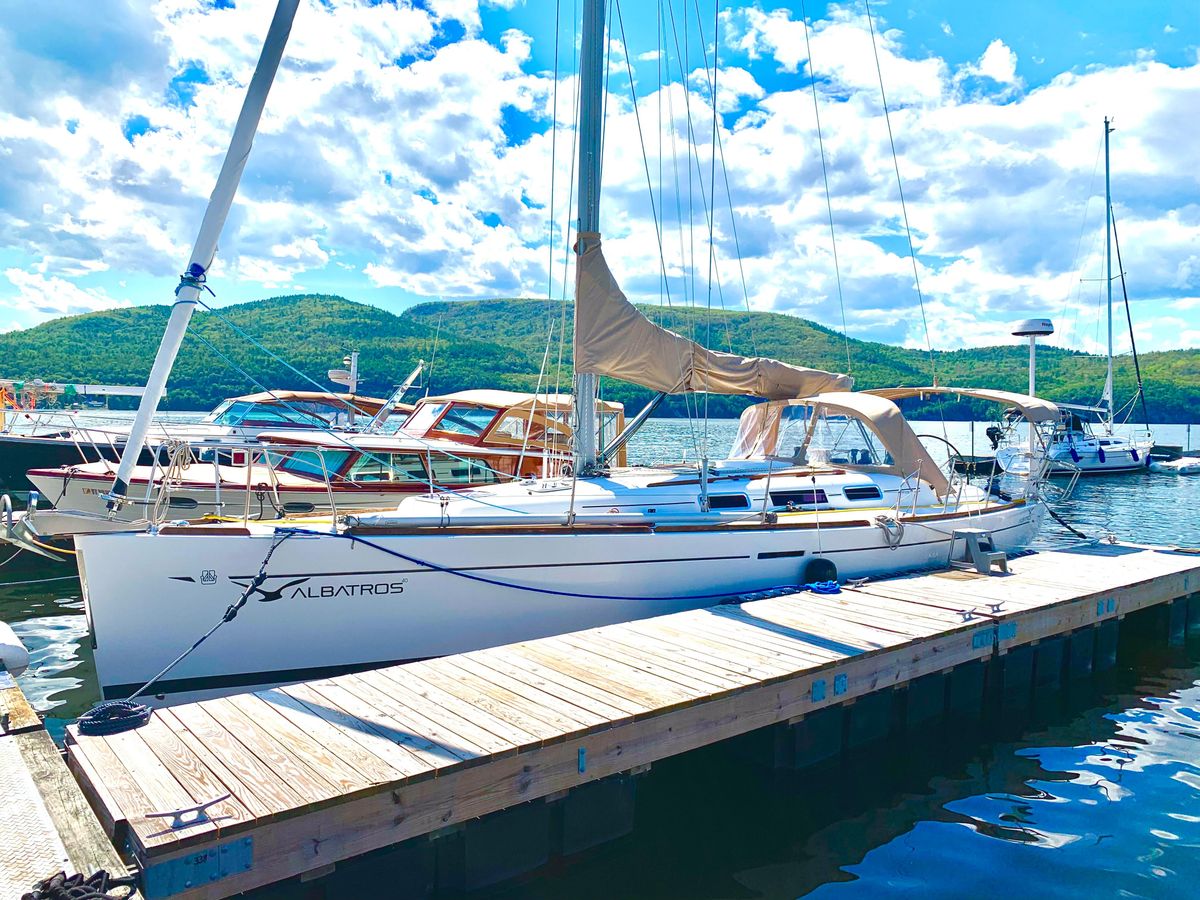 2005 Dufour 40 Performance