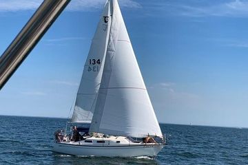 1988 Tartan 28 Boats