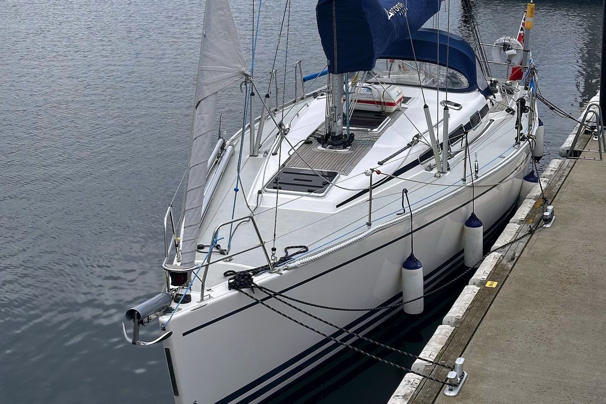 2007 Arcona 400