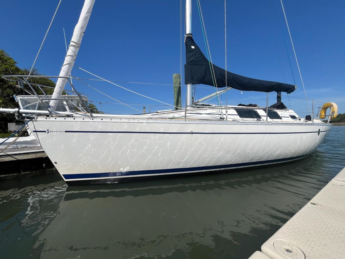 1989 Beneteau First 32s5