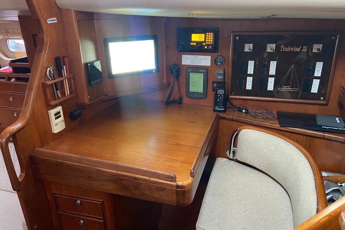 1997 Tradewind Tw35