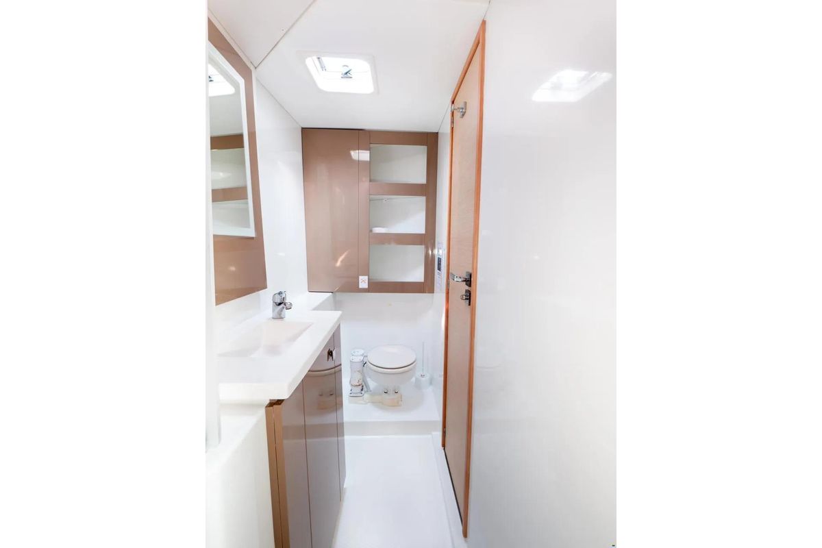 2017 Fountaine Pajot Lucia 40