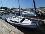 2001 Hunter 240