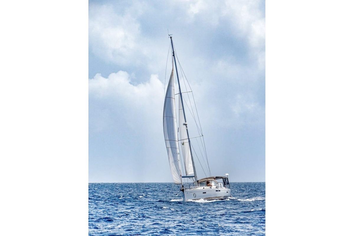 2014 Jeanneau Sun Odyssey 469