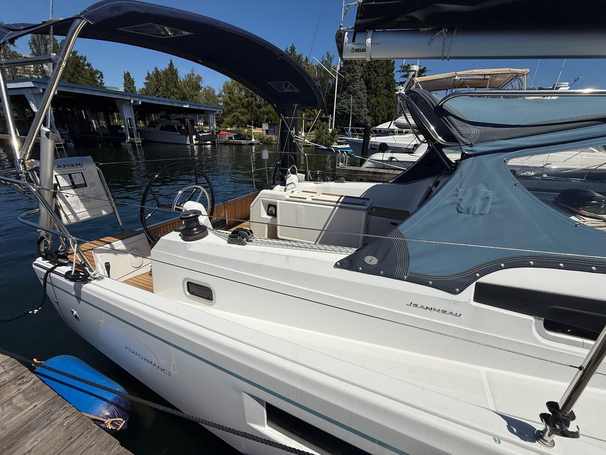 2021 Jeanneau Sun Odyssey 410