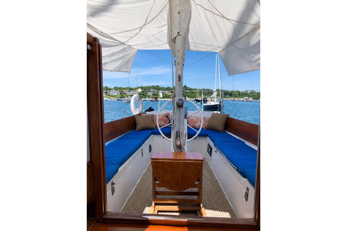 1965 Pearson Countess 44