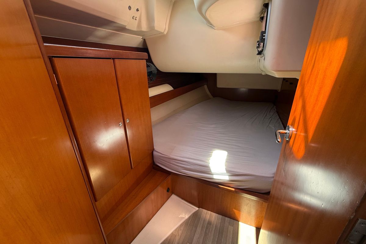 2010 Dufour 425 Grand Large