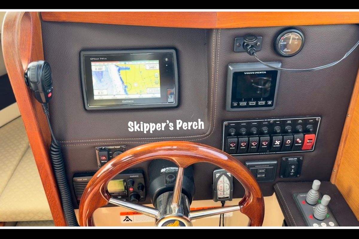 2016 Ranger Tugs R-25 SC