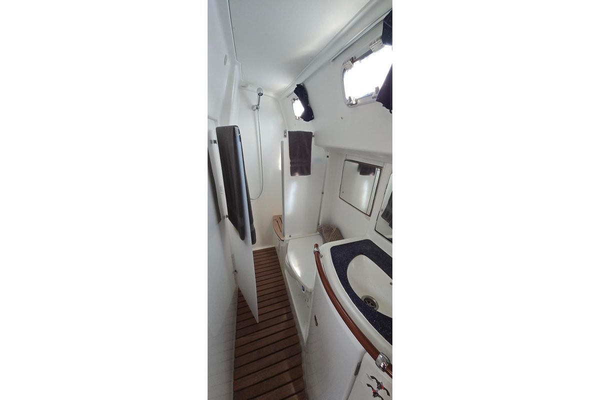 2003 Beneteau Oceanis 42cc