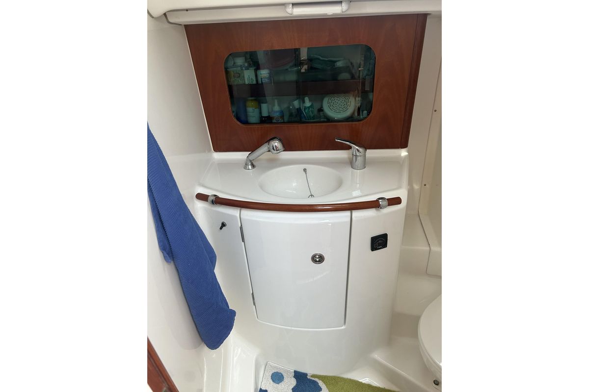 2002 Beneteau Oceanis 331
