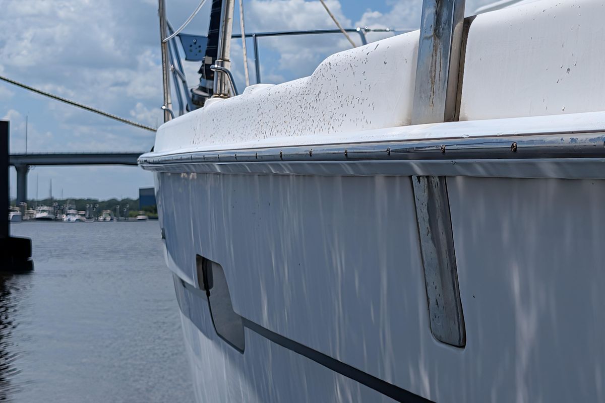 2003 Hunter 466