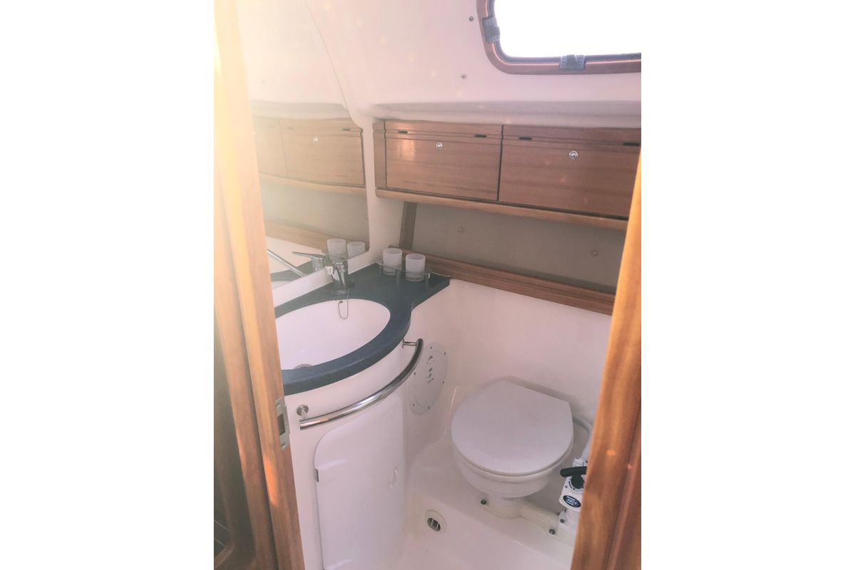 2007 Bavaria 42 Cruiser