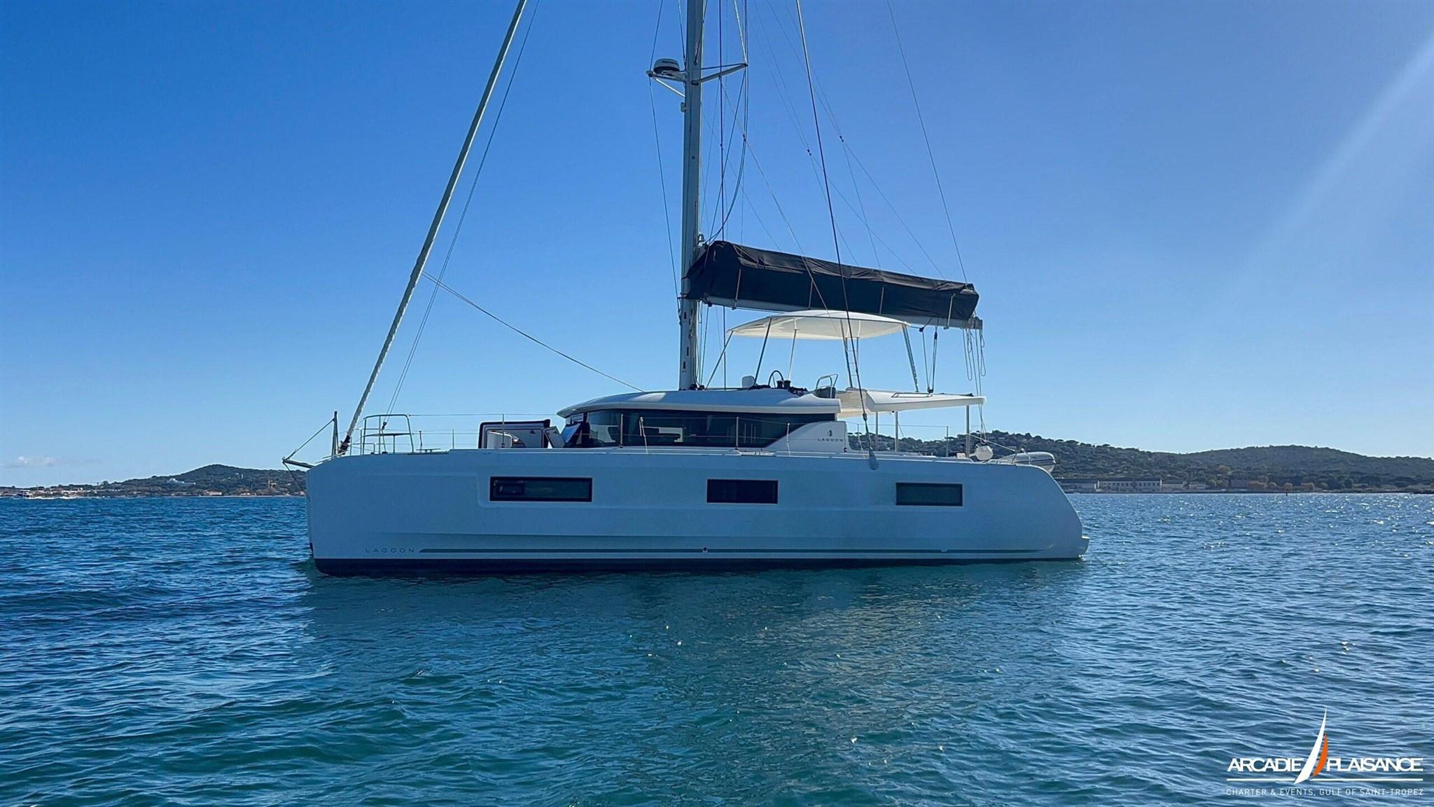 2023 Lagoon 46 for sale in Marines De Cogolin, France Méditerranée, France