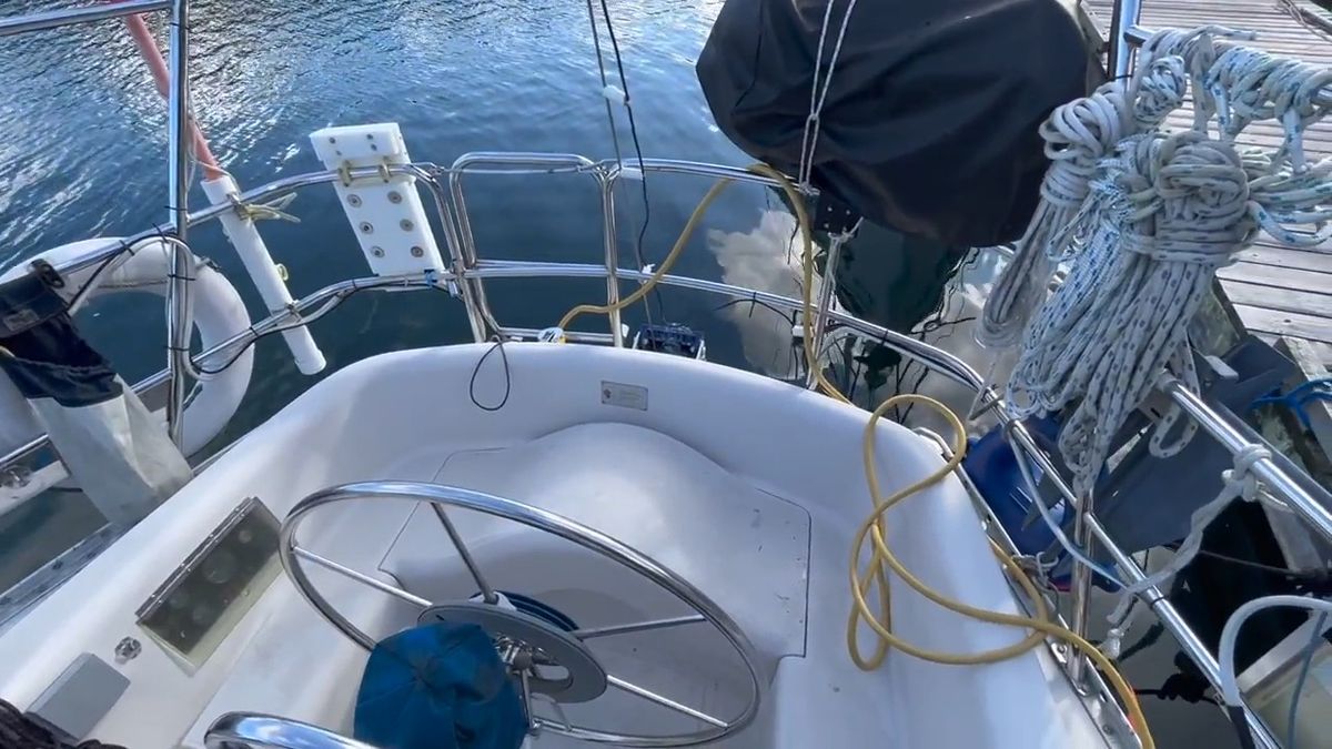 1983 Canadian Sailcraft Cs33