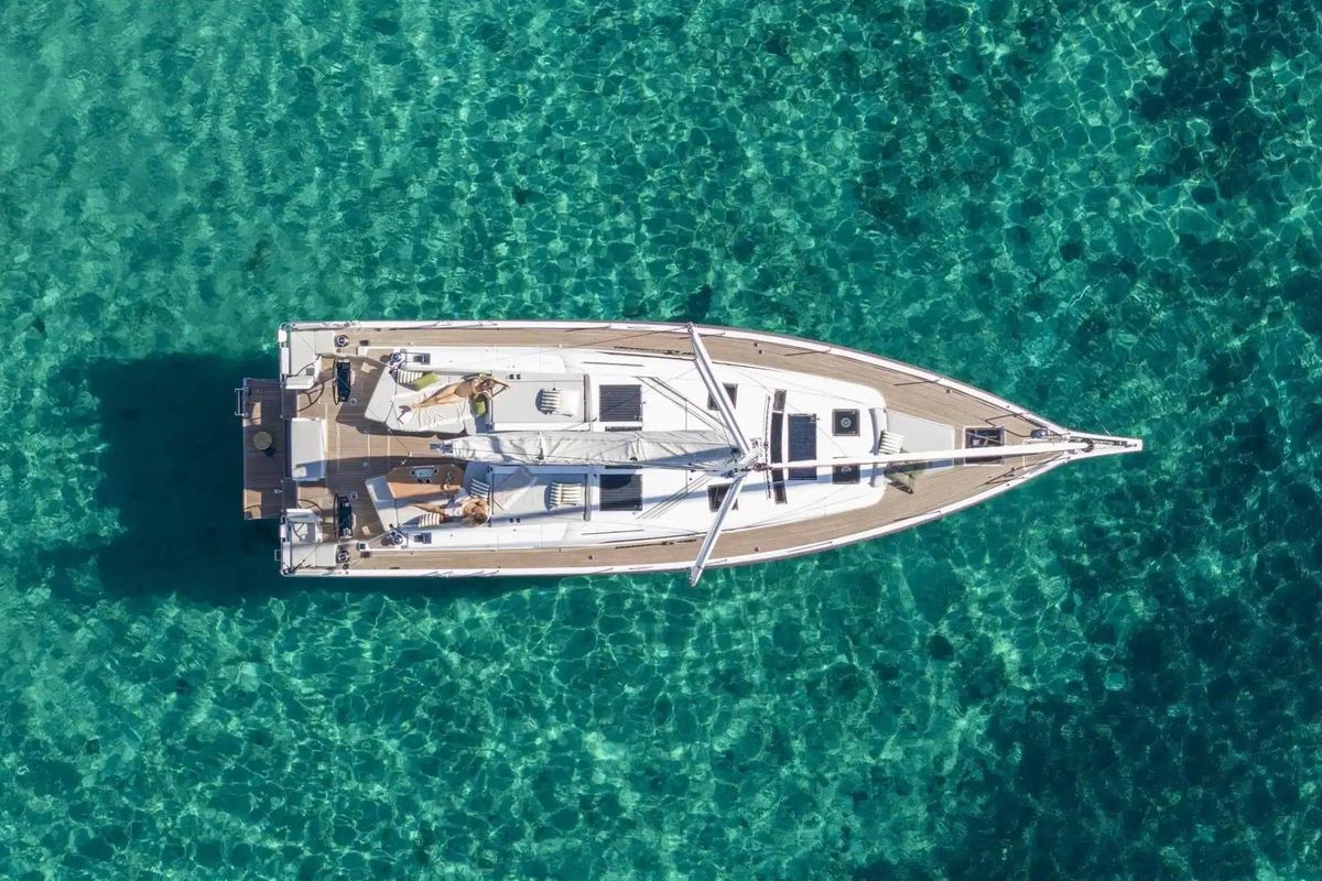 2026 Beneteau Oceanis 52
