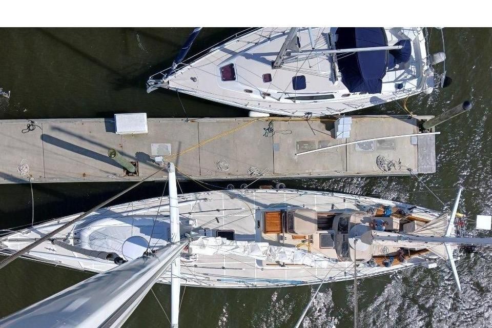1985 Robert Clark Ketch