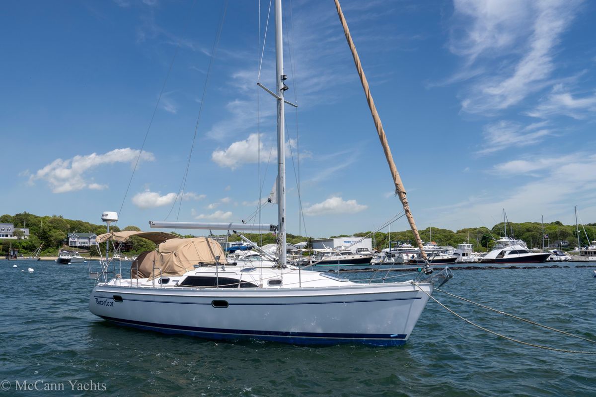 2015 Catalina 315 for sale in Warwick, Rhode Island 32 ft