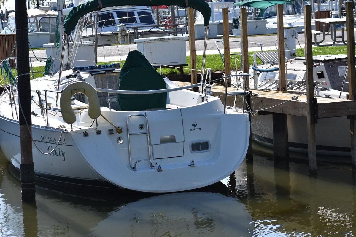 1996 Beneteau Oceanis 321