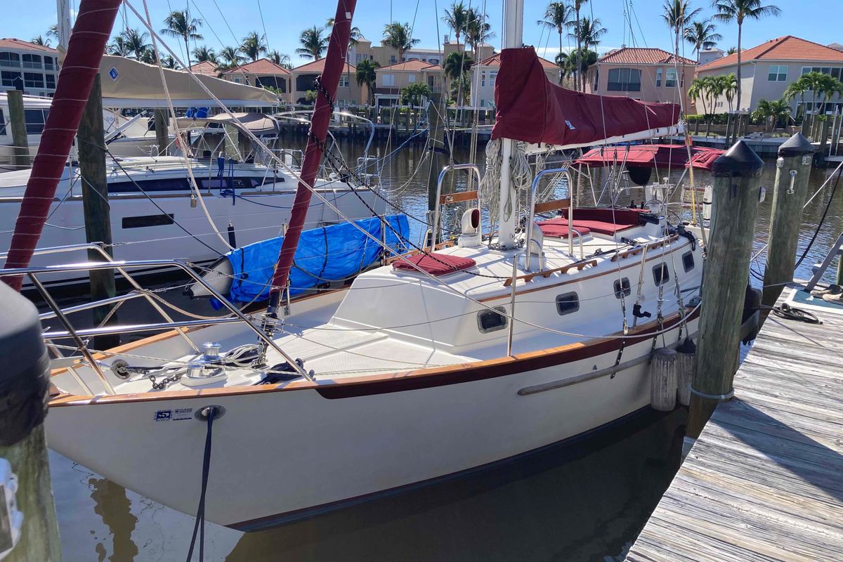 1990 Pacific Seacraft 34