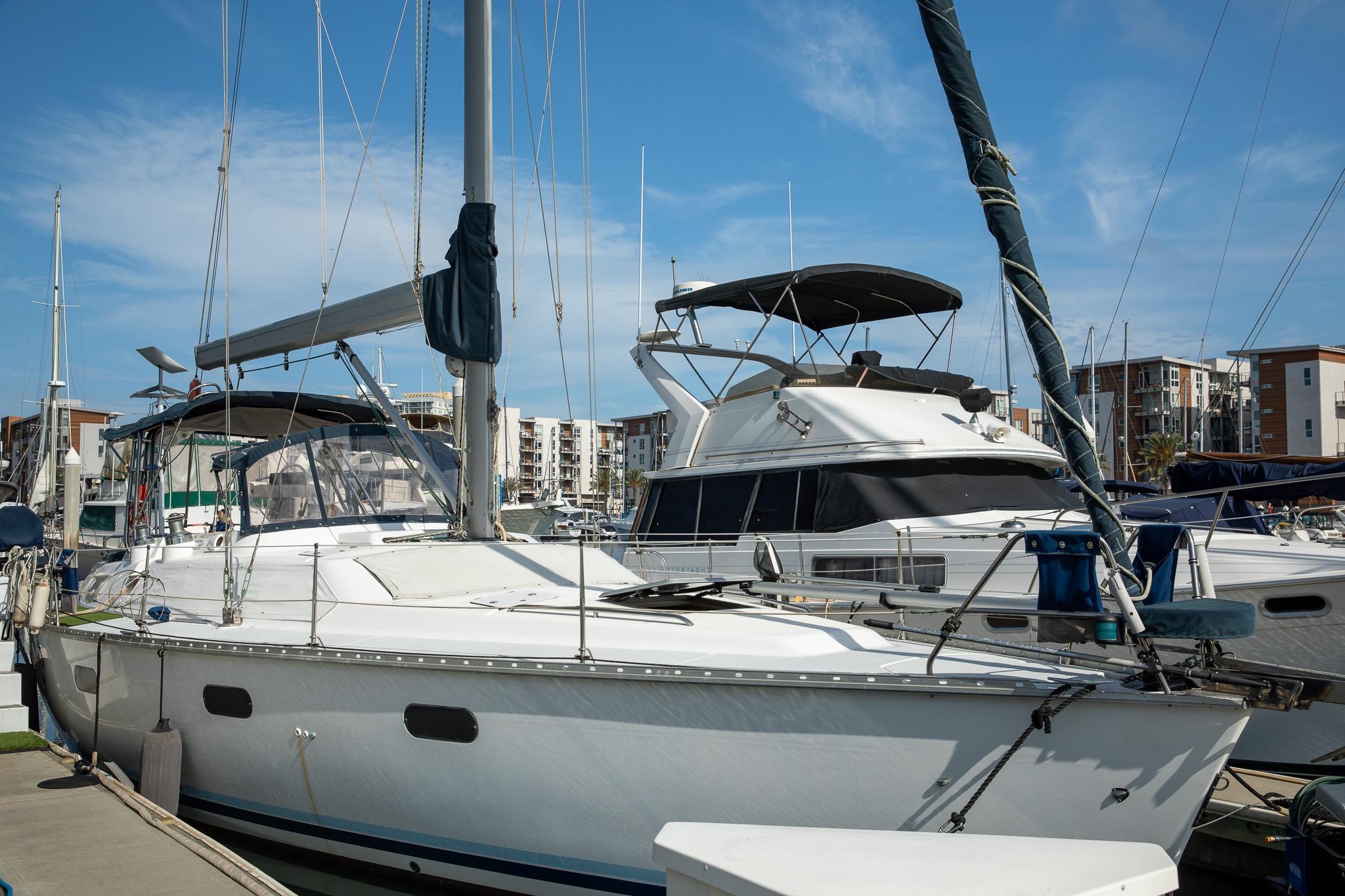 1995 Hunter Passage 42