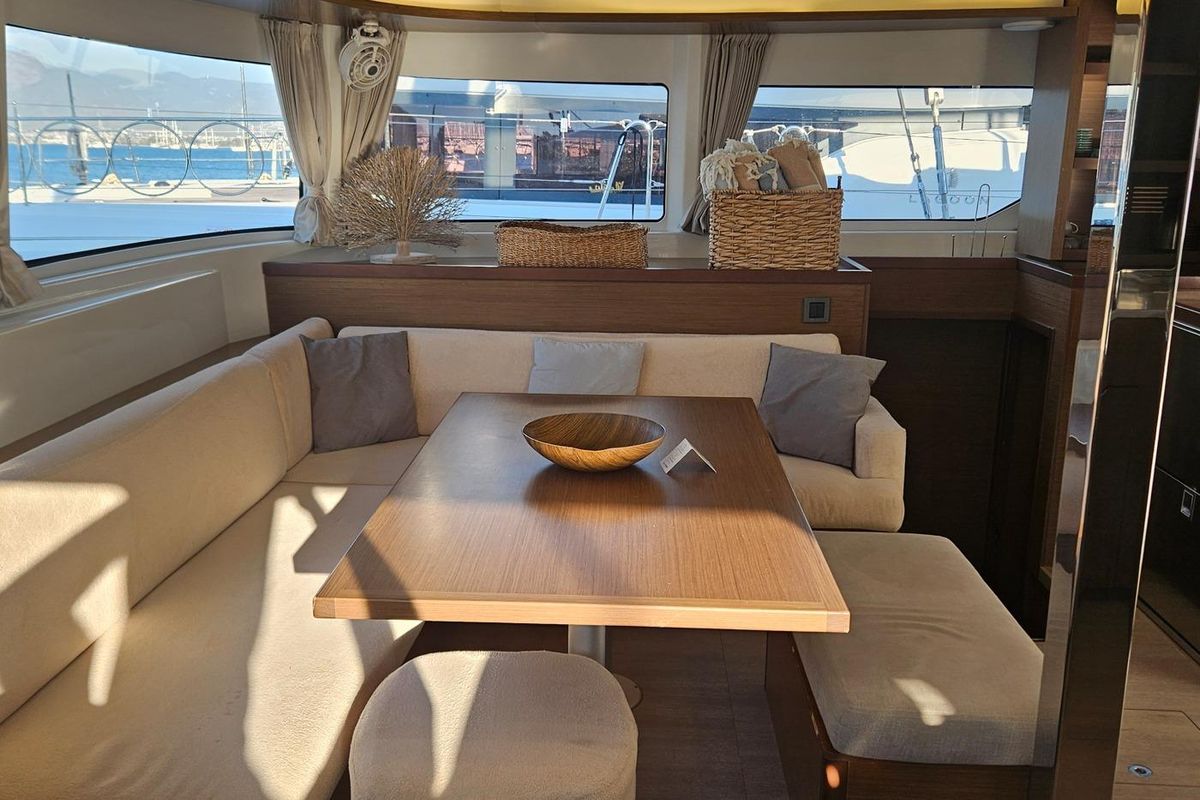 2020 Lagoon 46