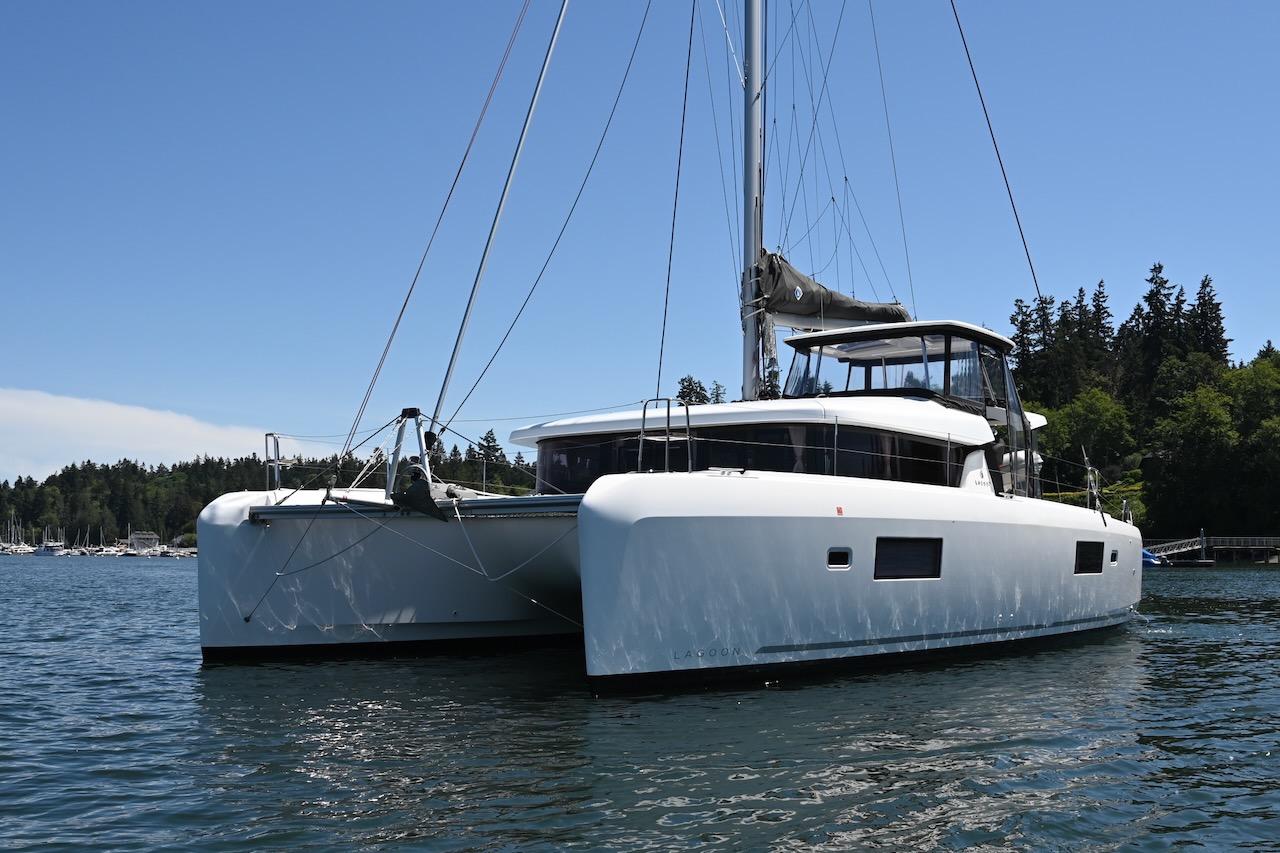2020 Lagoon 42 Boats