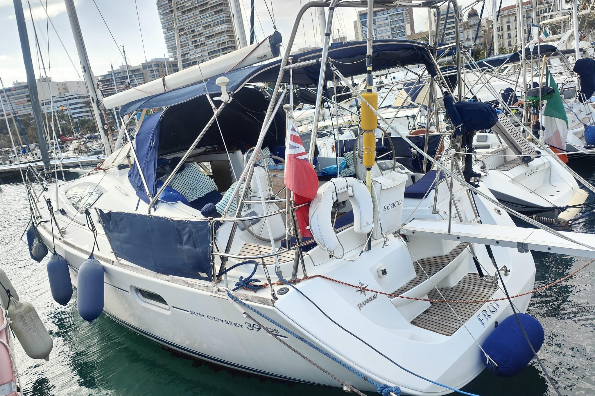 2009 Jeanneau Sun Odyssey 39 DS Boats