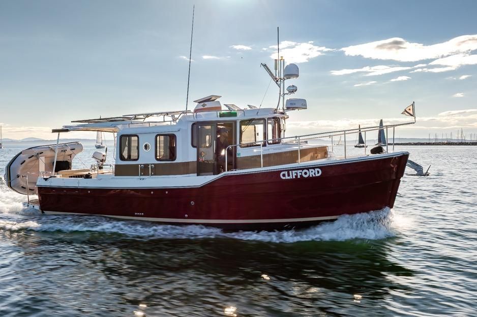 2018 Ranger Tugs R-31