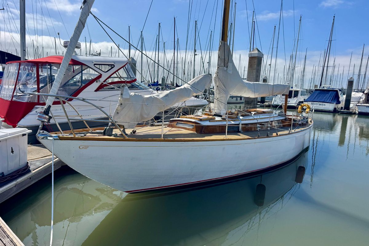 1955 Hinckley 41