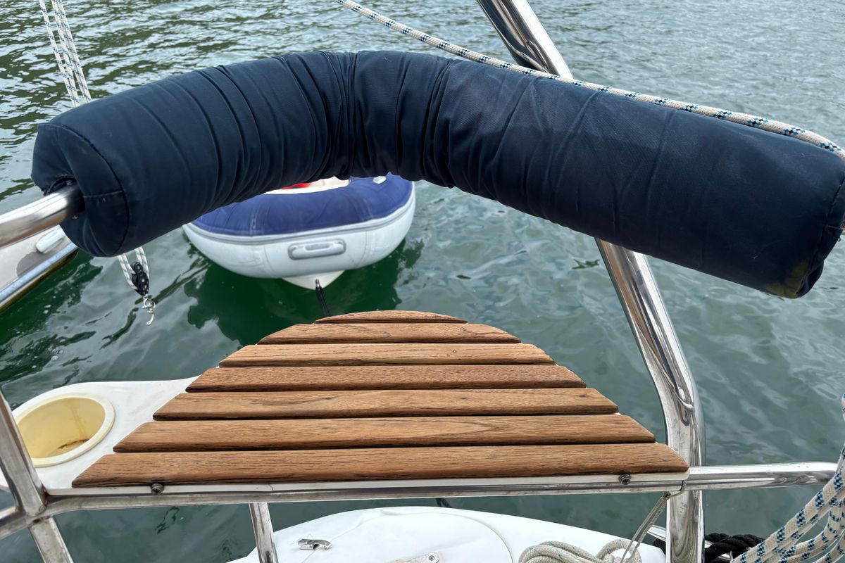 2002 Hunter 466