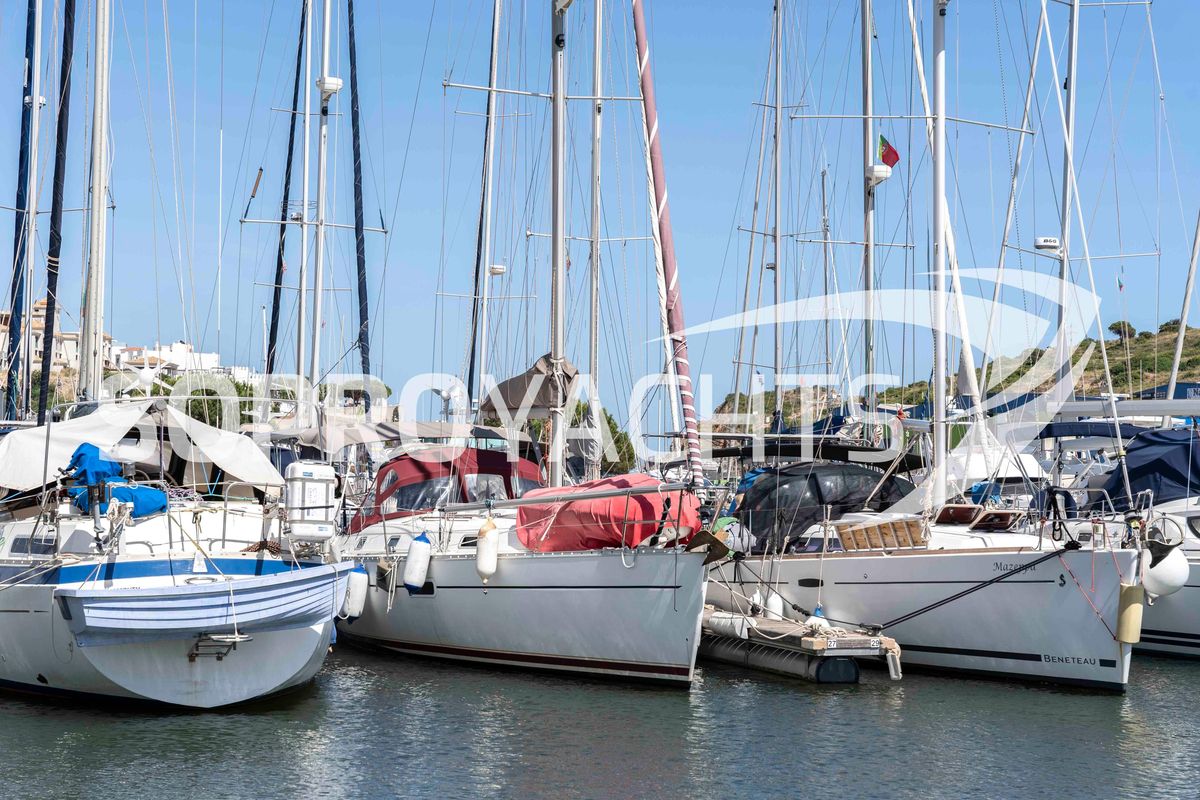 2001 Beneteau Oceanis 361