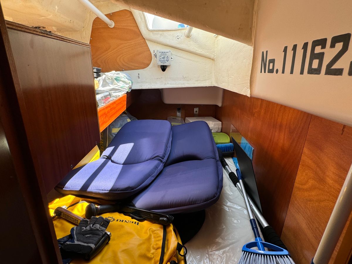 2001 Beneteau 473