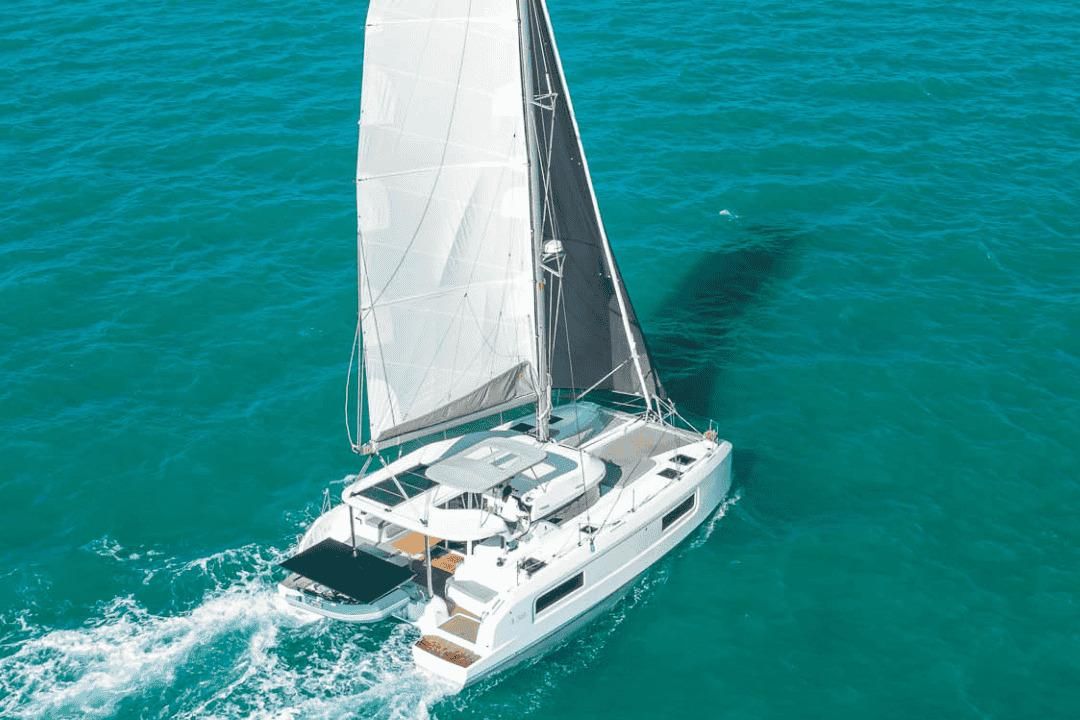 2027 Lagoon 38