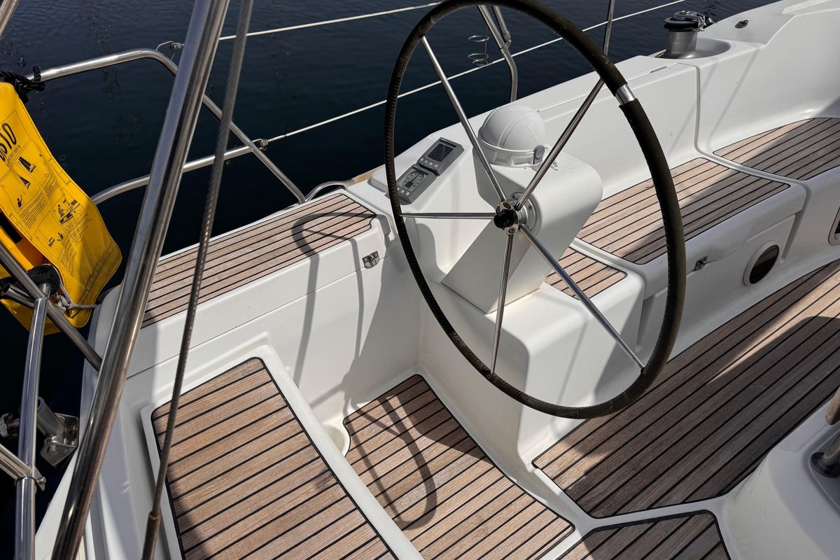 2006 Jeanneau Sun Odyssey 45