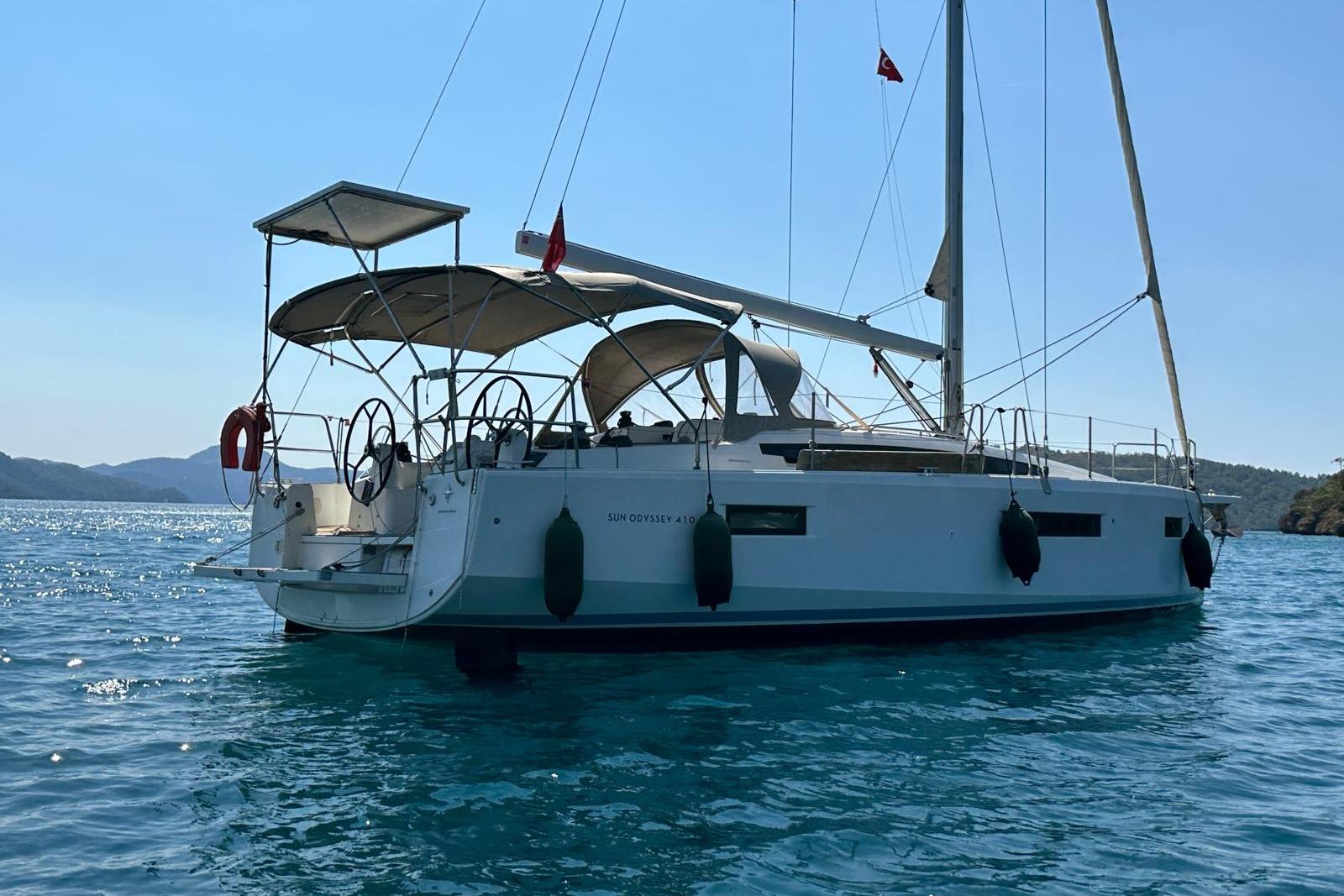 2020 Jeanneau Sun Odyssey 410 Boats