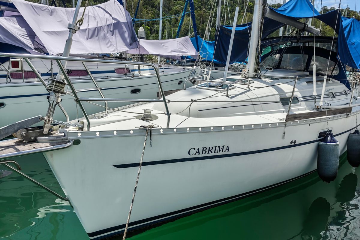 2001 Beneteau Oceanis 331