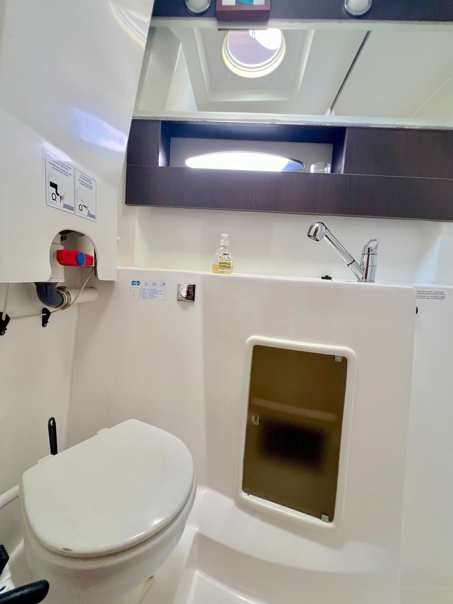 2012 Fountaine Pajot Salina 48 Evolution Maestro