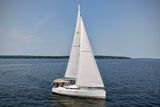2013 Jeanneau Sun Odyssey 379