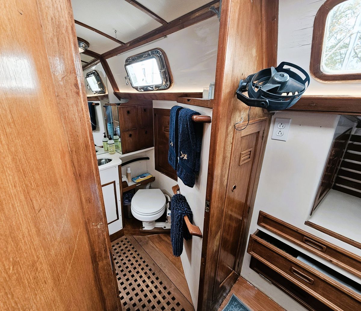1977 Cheoy Lee 41 Offshore Ketch