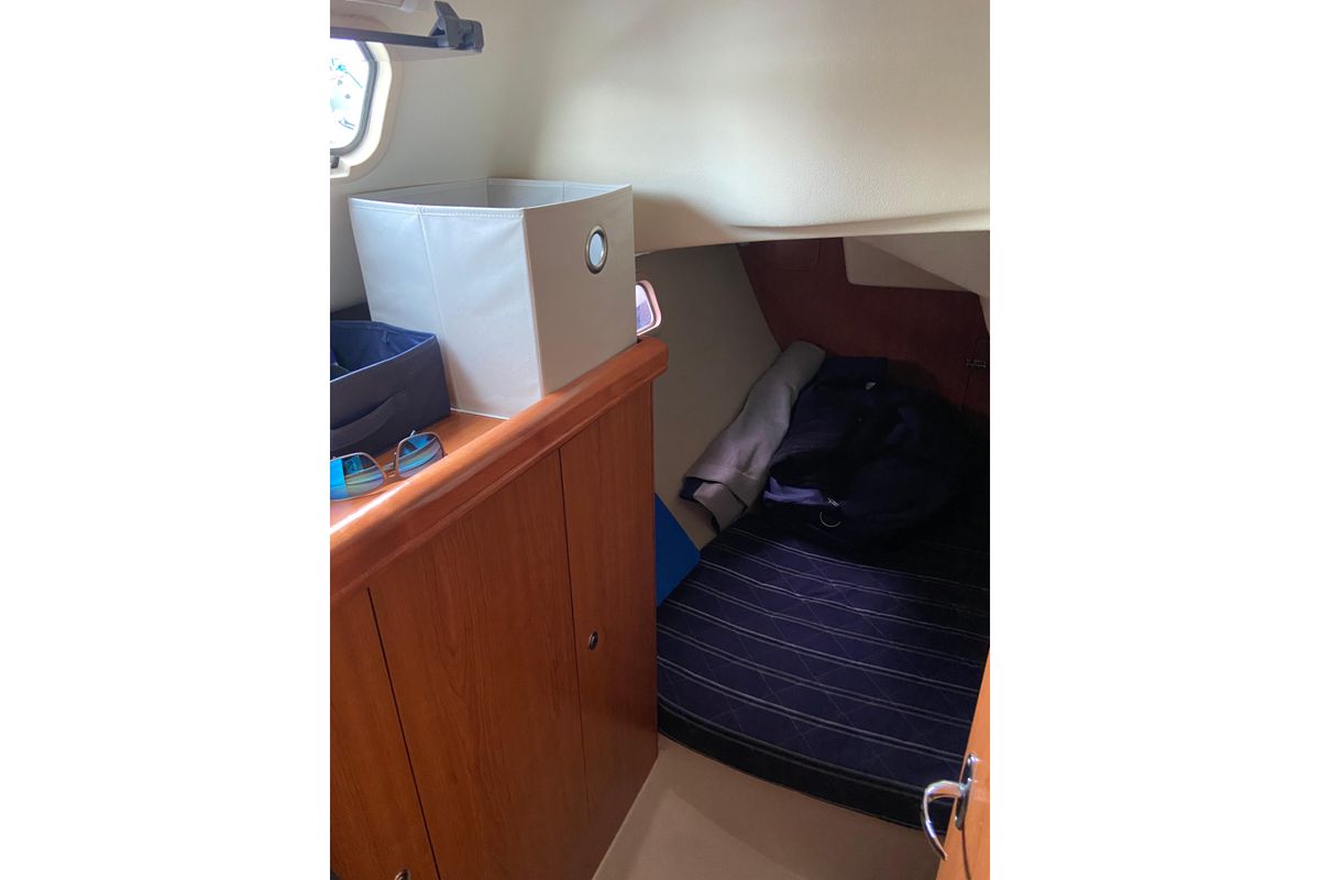 2008 Hunter 33