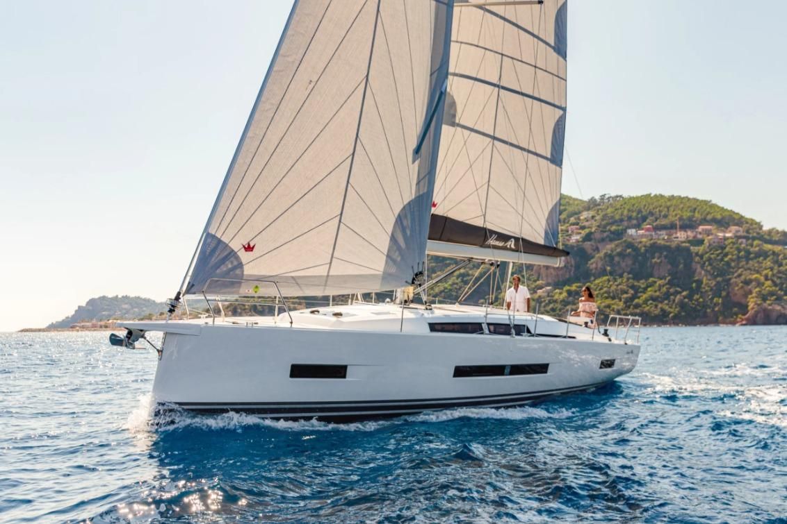 2026 Hanse 410