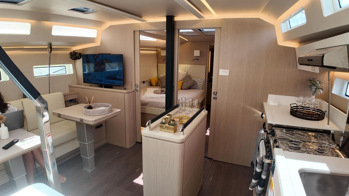 2024 Jeanneau 55