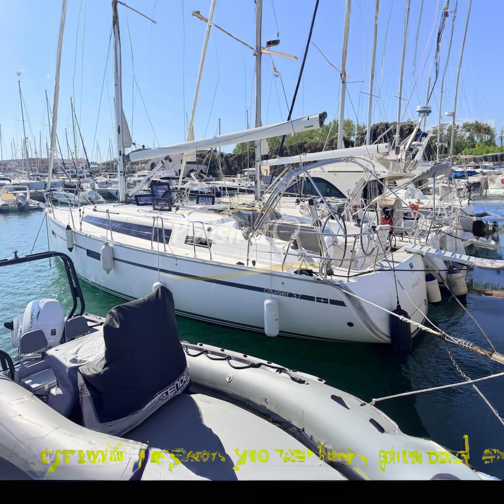 2007 Bavaria Cruiser 37 Boats