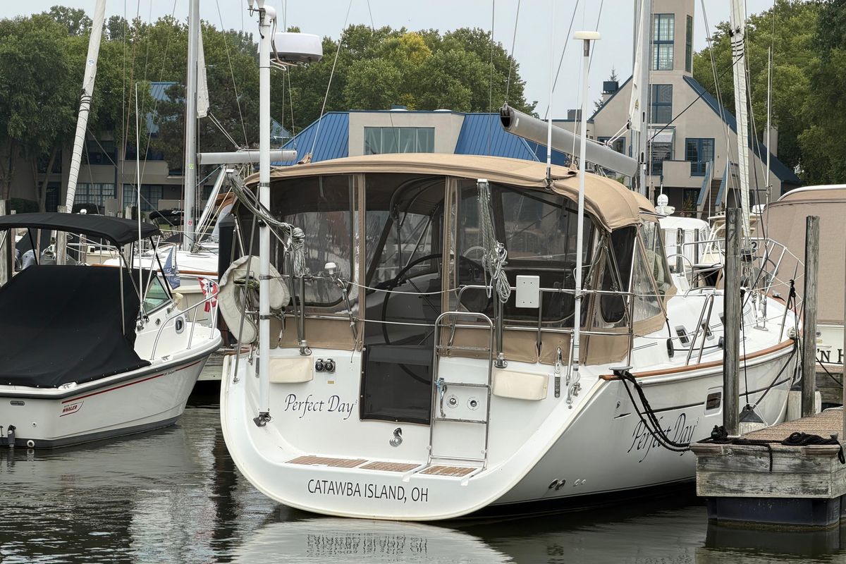 2007 Beneteau 423 for sale in Port Clinton, Ohio 43 ft
