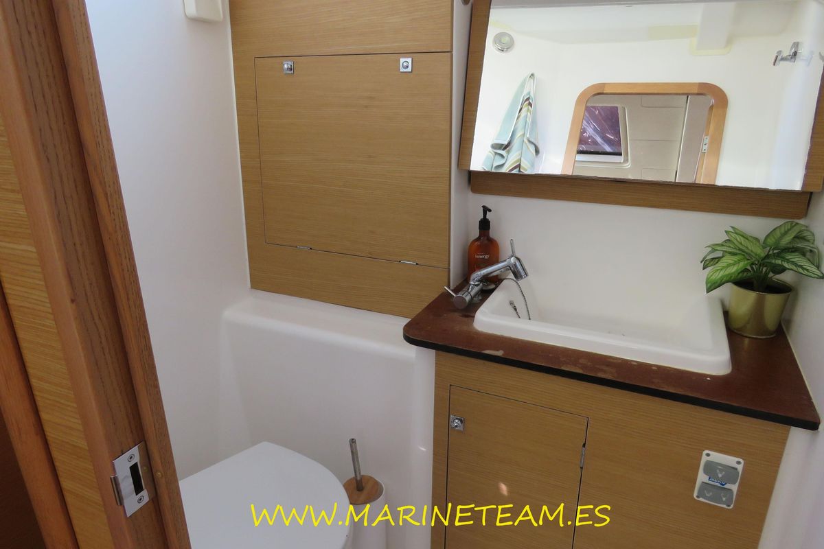 2017 Dufour 460 Grand Large