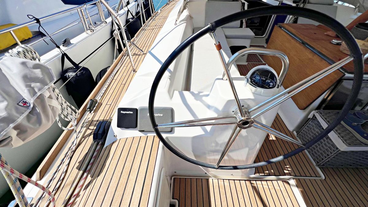 2014 Dufour 500 Grand Large