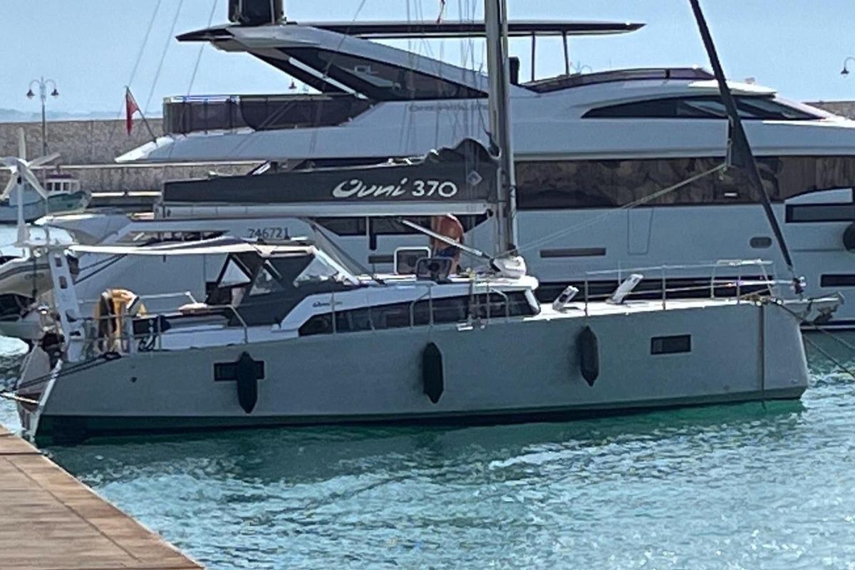 2022 Alubat Ovni 370