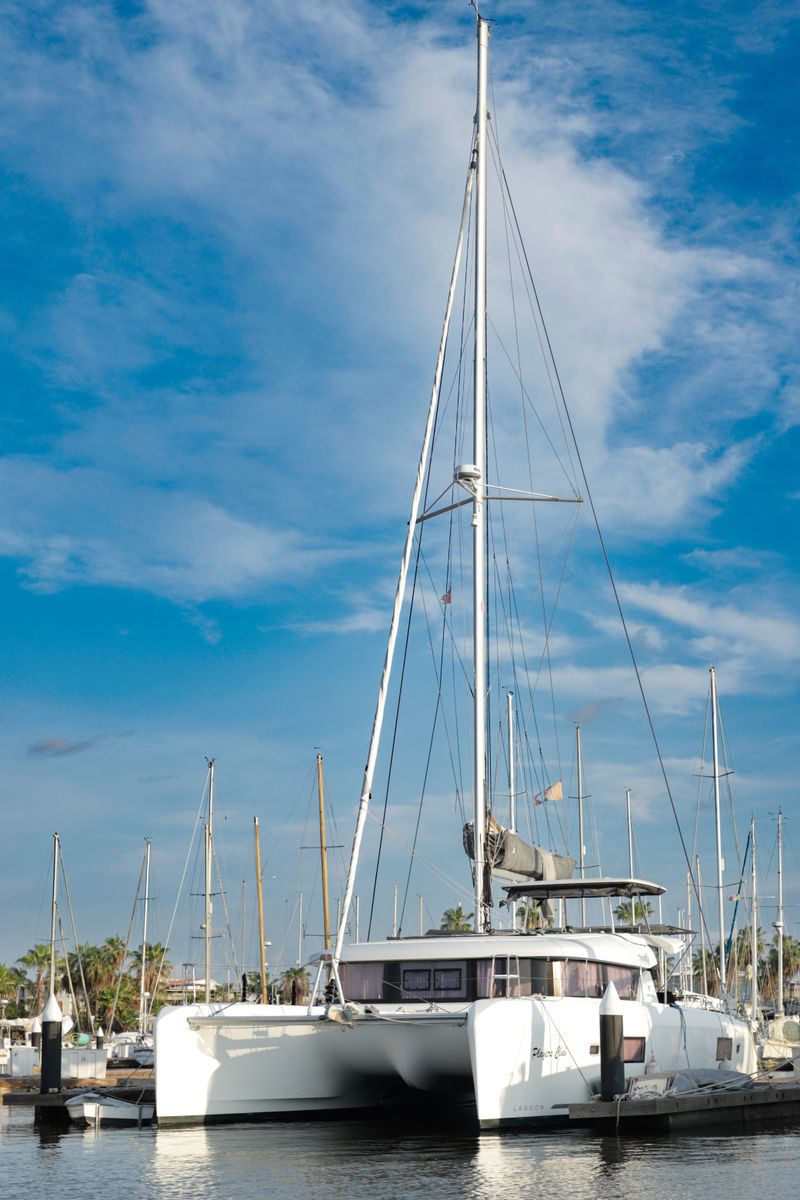 2021 Lagoon 42