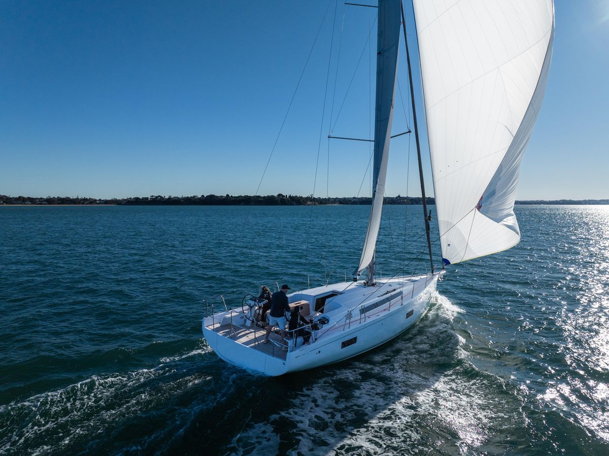 2024 Beneteau First 44