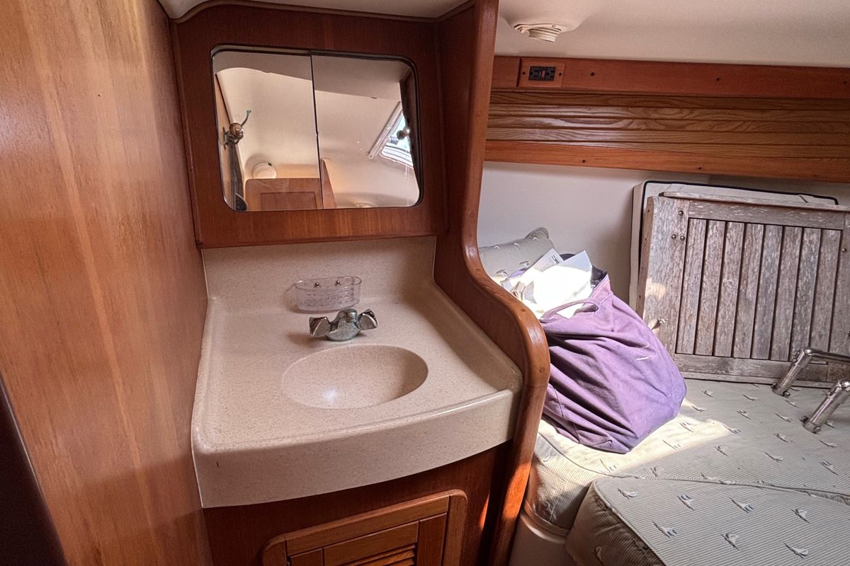 2002 Catalina 380